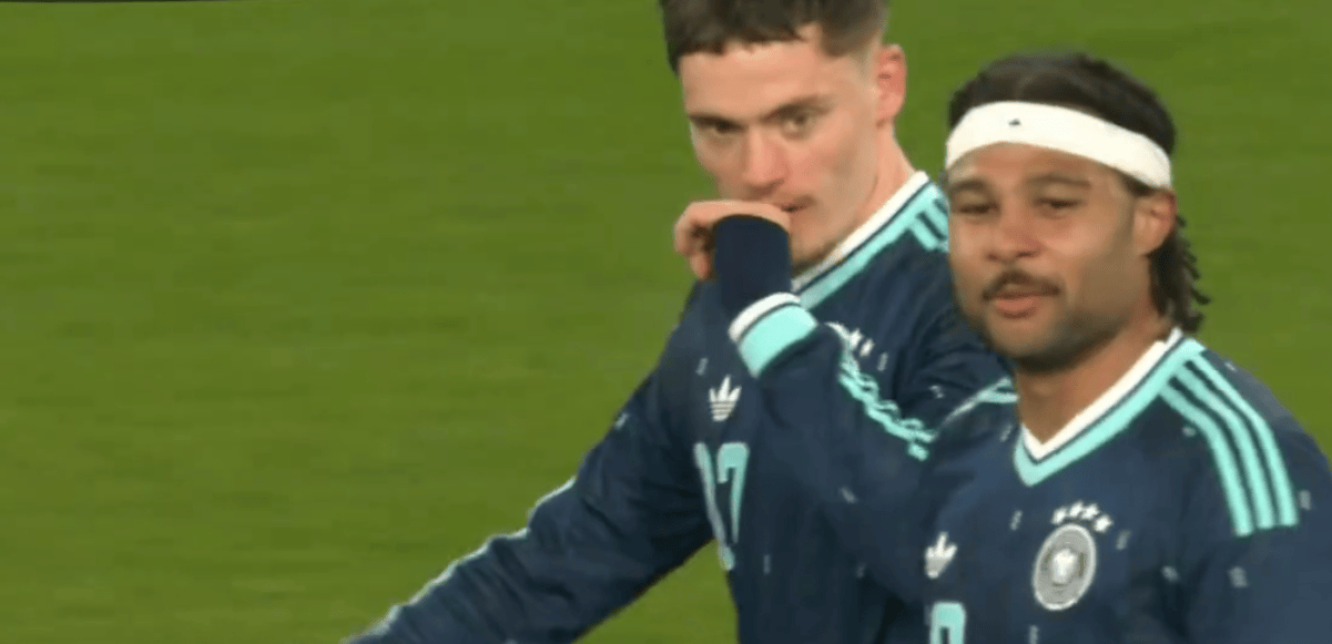 第86分钟绝杀！疯狂进球大战：轰入7球，利物浦球星一战封神：独造4球